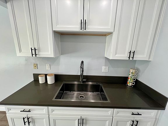 5th image of 535 Greenbrier Dr #545-1