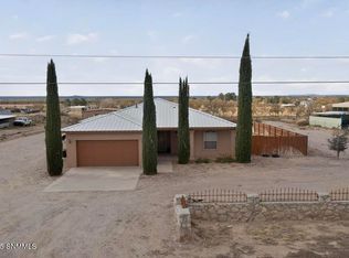 9044 Roswell St, Mesilla Park, NM 88047