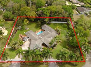 9481 SW 109th Ter, Miami, FL 33176