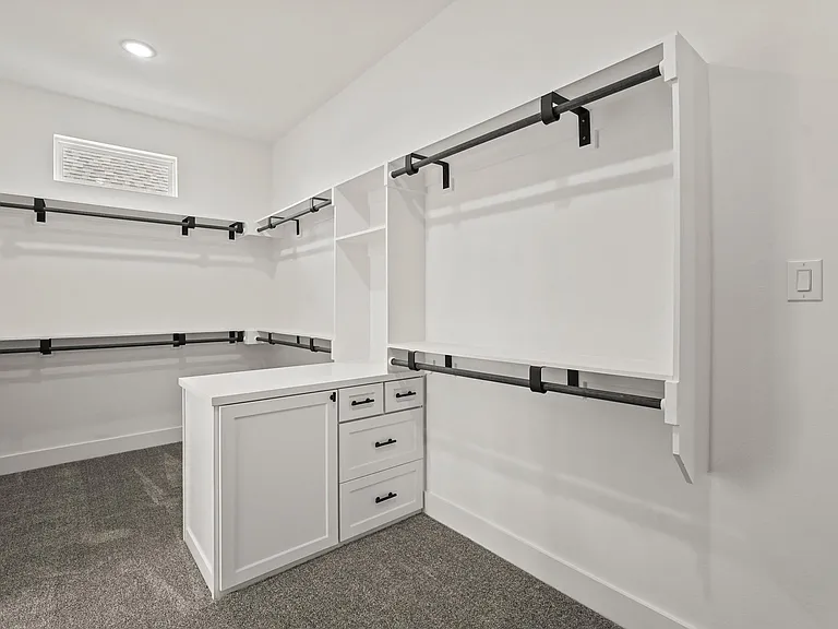 3607 Wellborn Dr — Photo 10