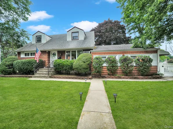 1582 Bellmore Road, North Bellmore, NY 11710