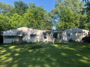 4623 Hughes Rd, Lansing, MI 48910