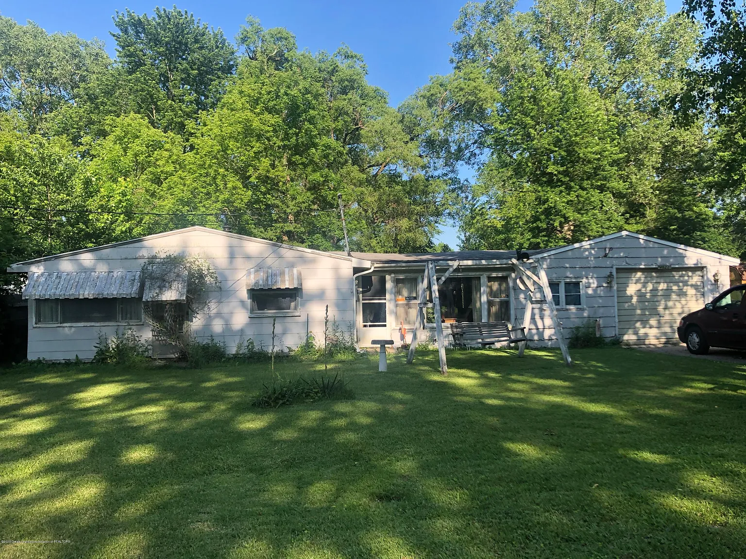 4623 Hughes Rd photo 1