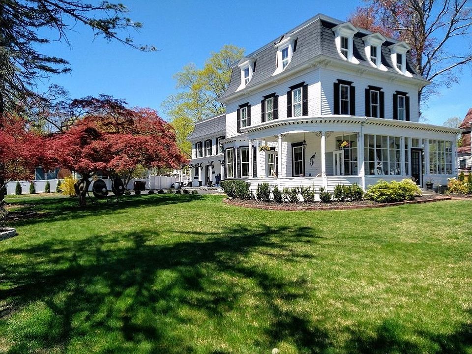 87 S Main St, Middleboro, MA 02346 Zillow