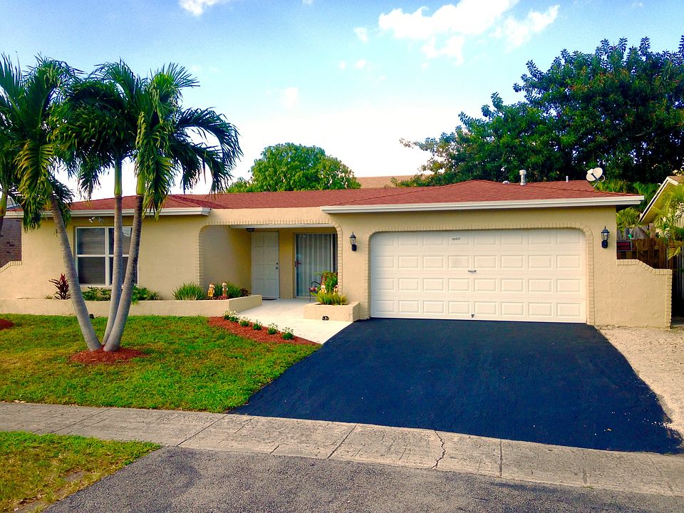1st image of 10431 NW 24th Ct