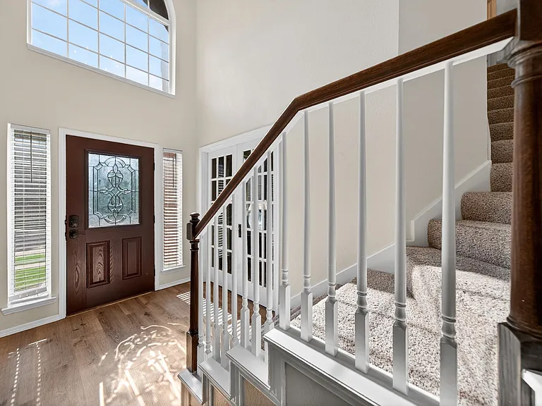 1011 Aylesbury Dr — Photo 16