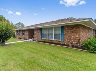 1103 Belair St, Pascagoula, MS 39567