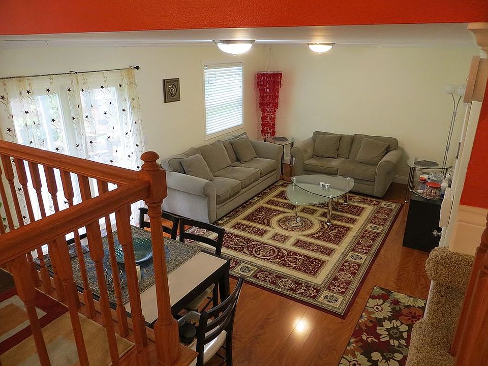 1st image of 22967 NE 26th Pl