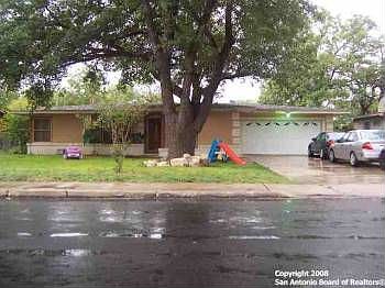 4th image of 115 Drawridge Dr