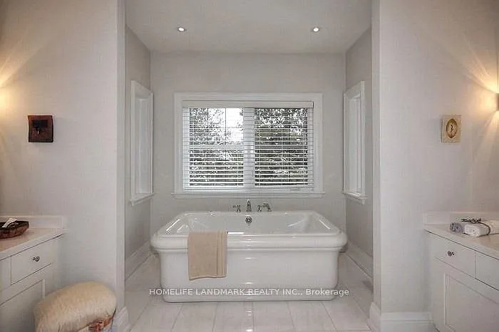 8 Haddon St — Photo 15