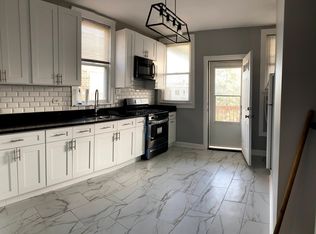 4141 W Barry Ave #1, Chicago, IL 60641