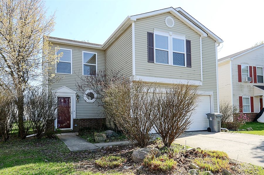 1st image of 11929 Brocket Cir