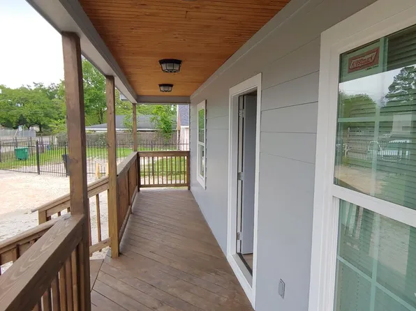 2520 E Crosstimbers St, Houston, TX 77093