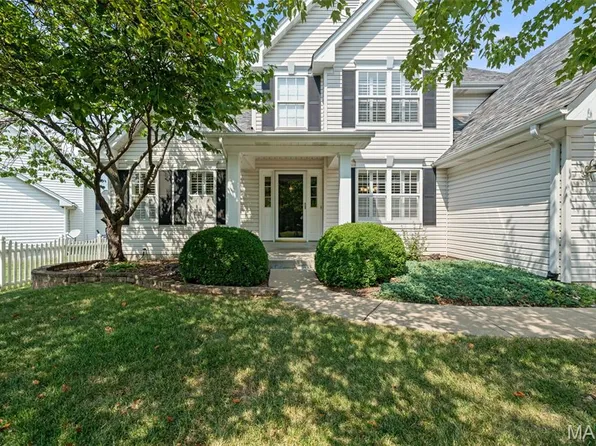 3862 Park Place Estates Ln, Bridgeton, MO 63044