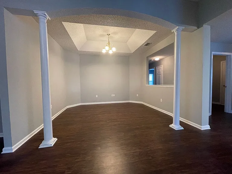 9374 Daniels Mill Dr — Photo 11