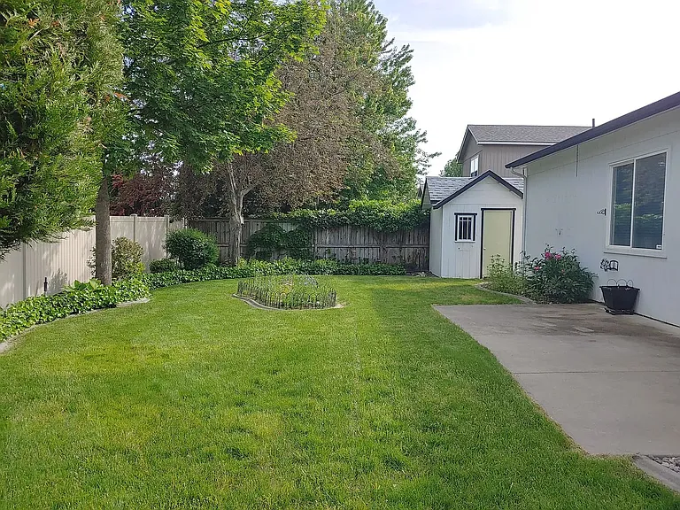 5765 N Stafford Rd — Photo 7