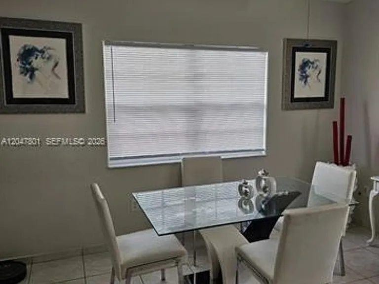 7565 N Augusta Dr #0 — Photo 4