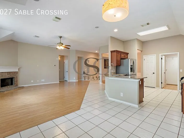 3027 Sable Xing — Photo 11