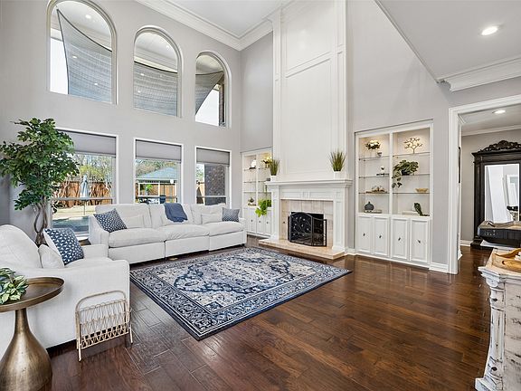 4th image of 7605 Madewood Ln