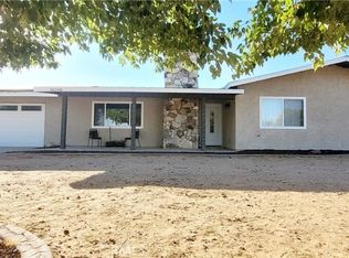 14298 Kiowa Rd, Apple Valley, CA 92307