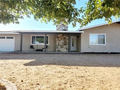 14298 Kiowa Rd, Apple Valley, CA, 92307
