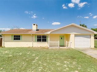 815 McLain Ct, Tavares, FL 32778