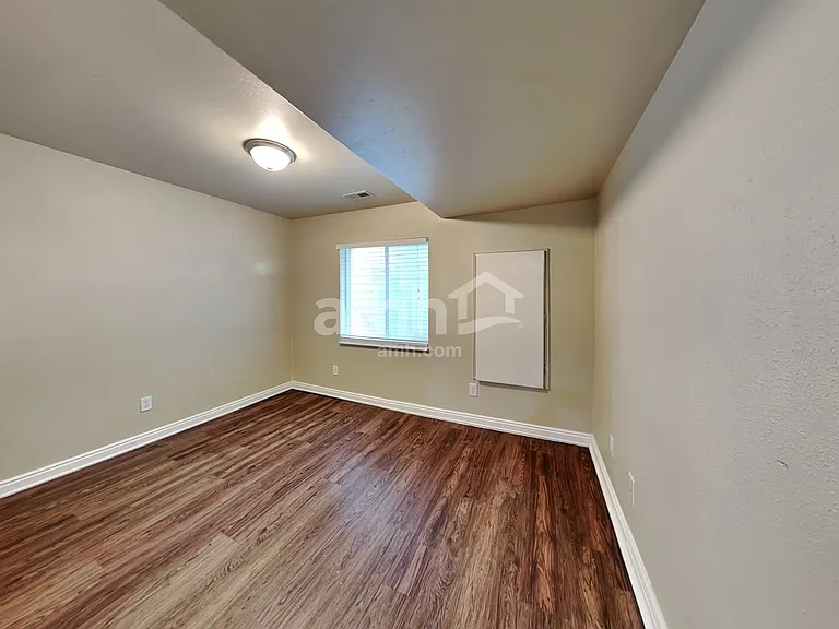 7128 N Kiowa Pkwy — Photo 20