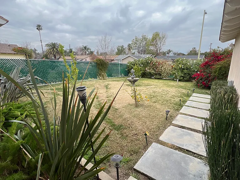 19030 Community St — Photo 4