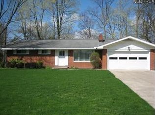 5030 Evergreen Dr, North Olmsted, OH