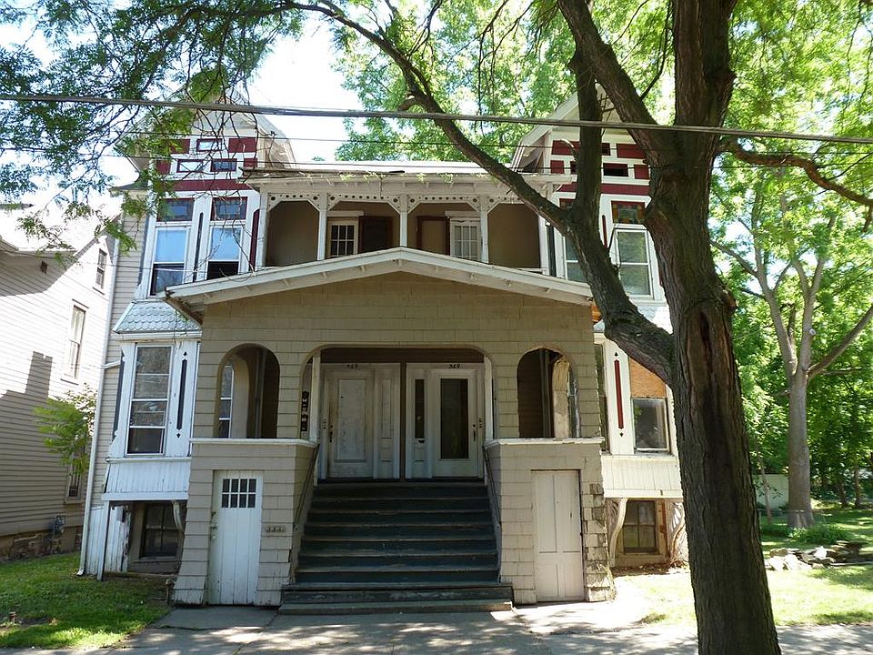 1st image of 369 W Clinton St