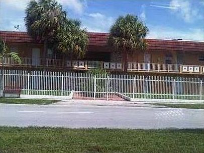 1st image of 505 NW 177th St APT 202