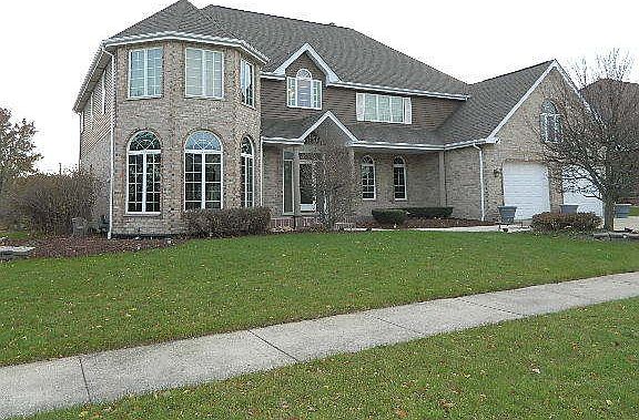 2nd image of 9219 Walnut Ln
