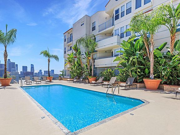 2nd image of 930 Figueroa Ter APT 643