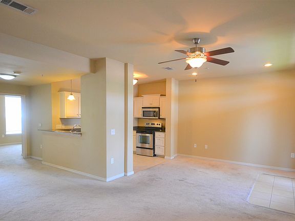 3rd image of 1115 N Leverett Ave #10900494