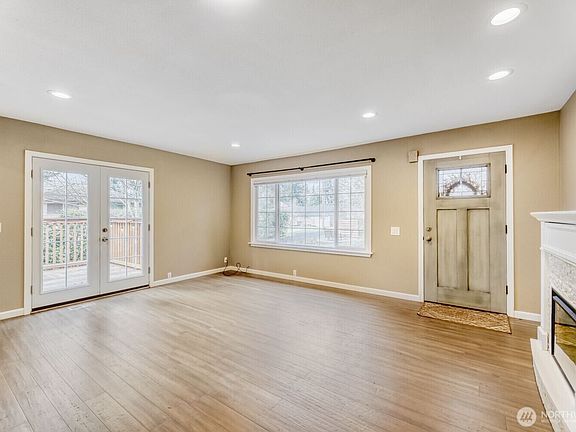 3rd image of 9004 218th Street SW