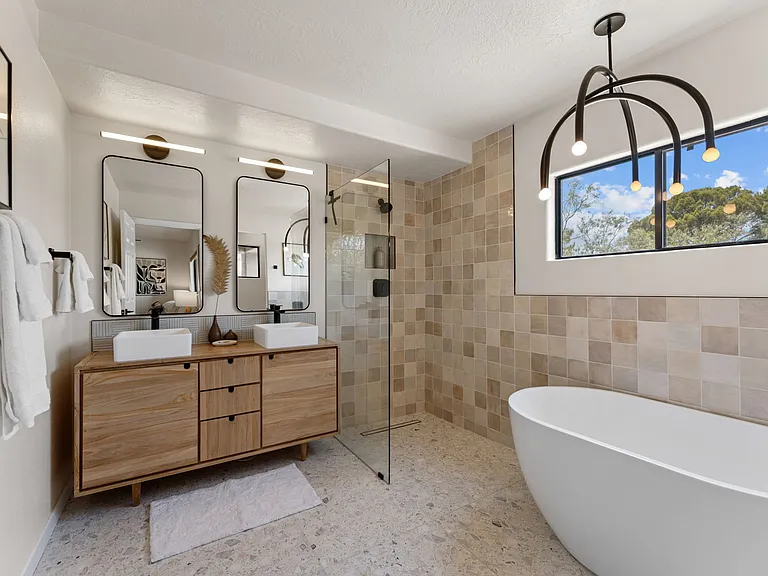 1411 W Sandhill Cir — Photo 27