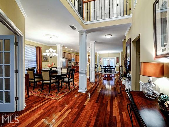4th image of 2316 Park Manor Ln