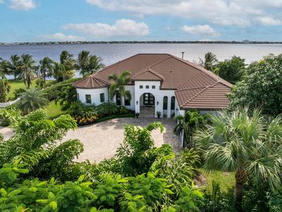1000 NE Wright Avenue, Jensen Beach, FL, 34957