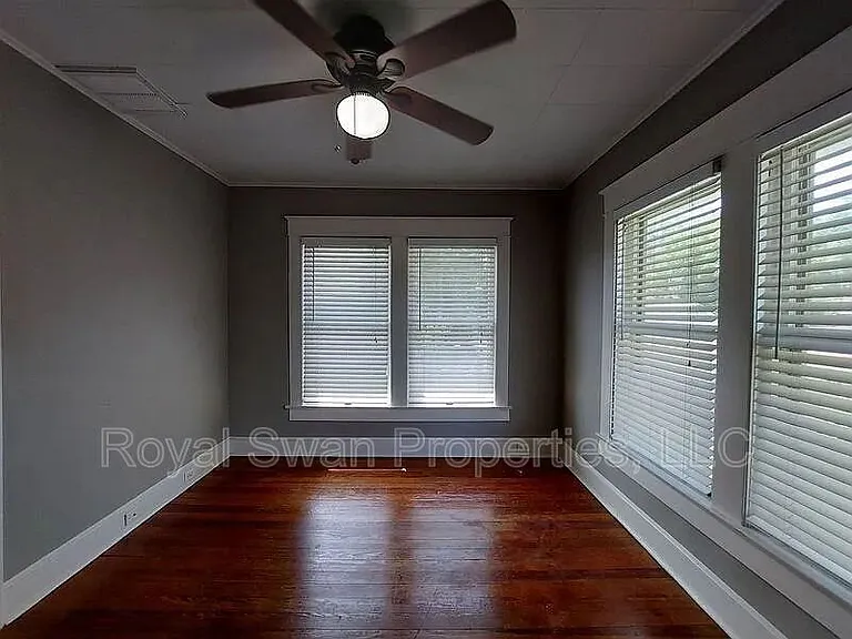 515 McRorie St — Photo 7