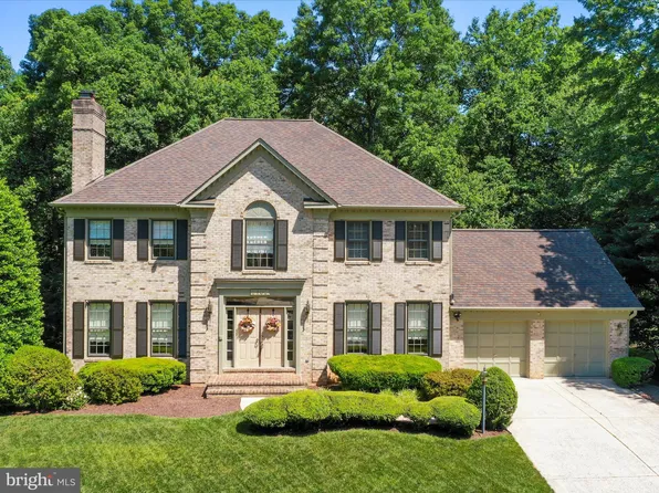 8103 Lions Crest Way, Gaithersburg, MD 20879