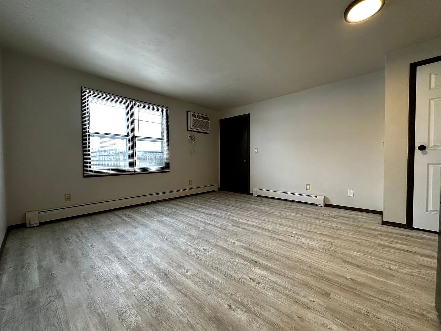 Winter Lane Apartments — Photo 4