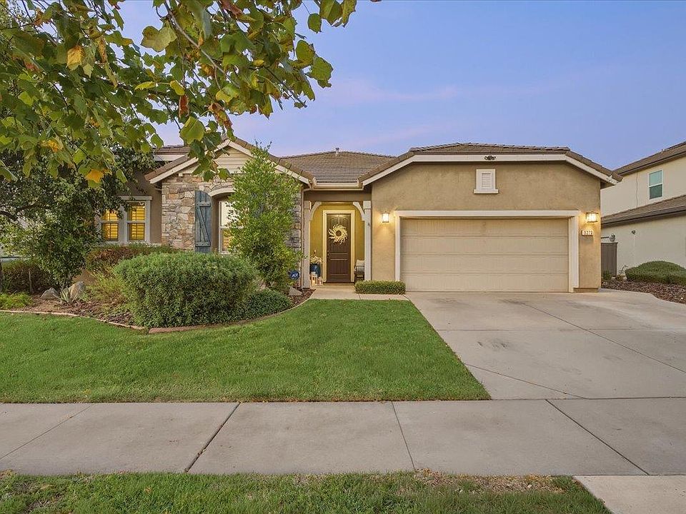 1st image of 3273 Haskell Way