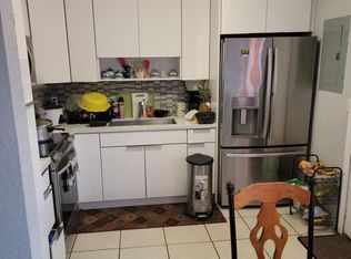 2023 NW 18th St, Miami, FL 33125