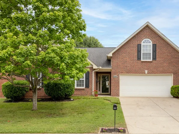 7012 Somerset Farms Cir, Nashville, TN 37221