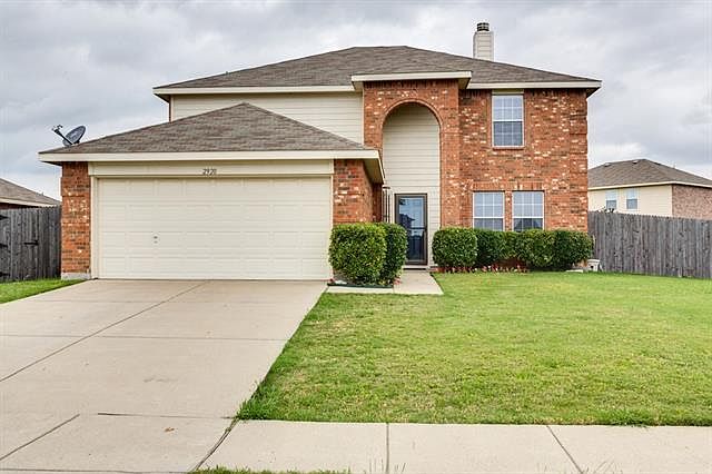 1st image of 2920 Mockingbird St