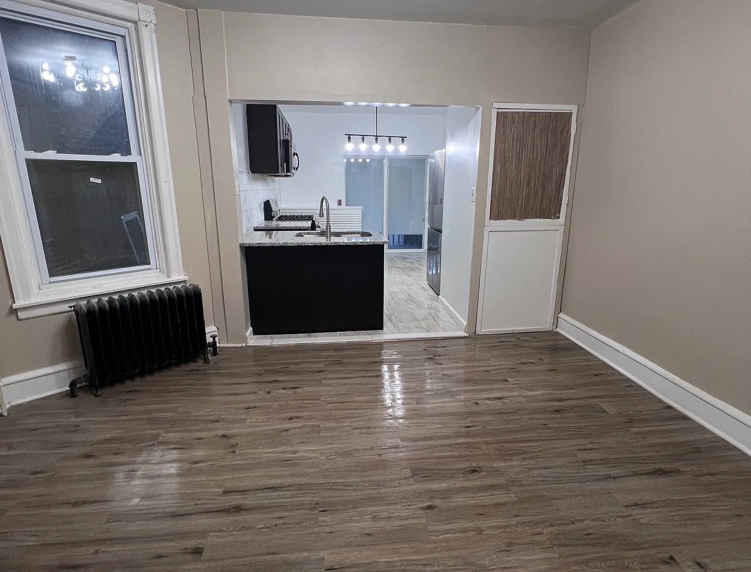 3 bed, 1300 sqft, $1,500 — Photo 3