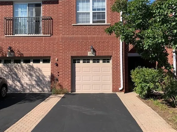 990 Kensington Dr #0, Northbrook, IL 60062