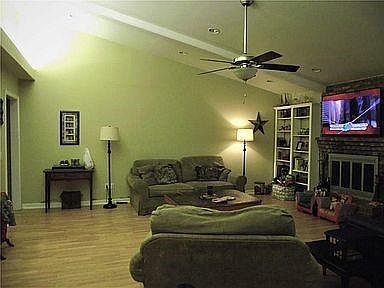 5th image of 1808 Hanover Dr