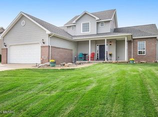 12925 Silver Spring Ln, Battle Creek, MI