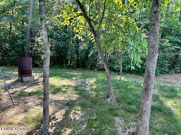 3rd image of Whippoorwill Cir